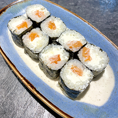 Maki Queso con Salmón