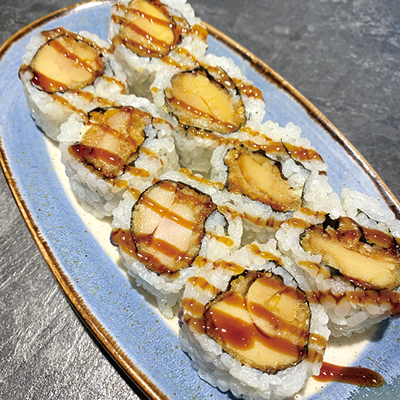 Uramaki de Pollo Rebozado